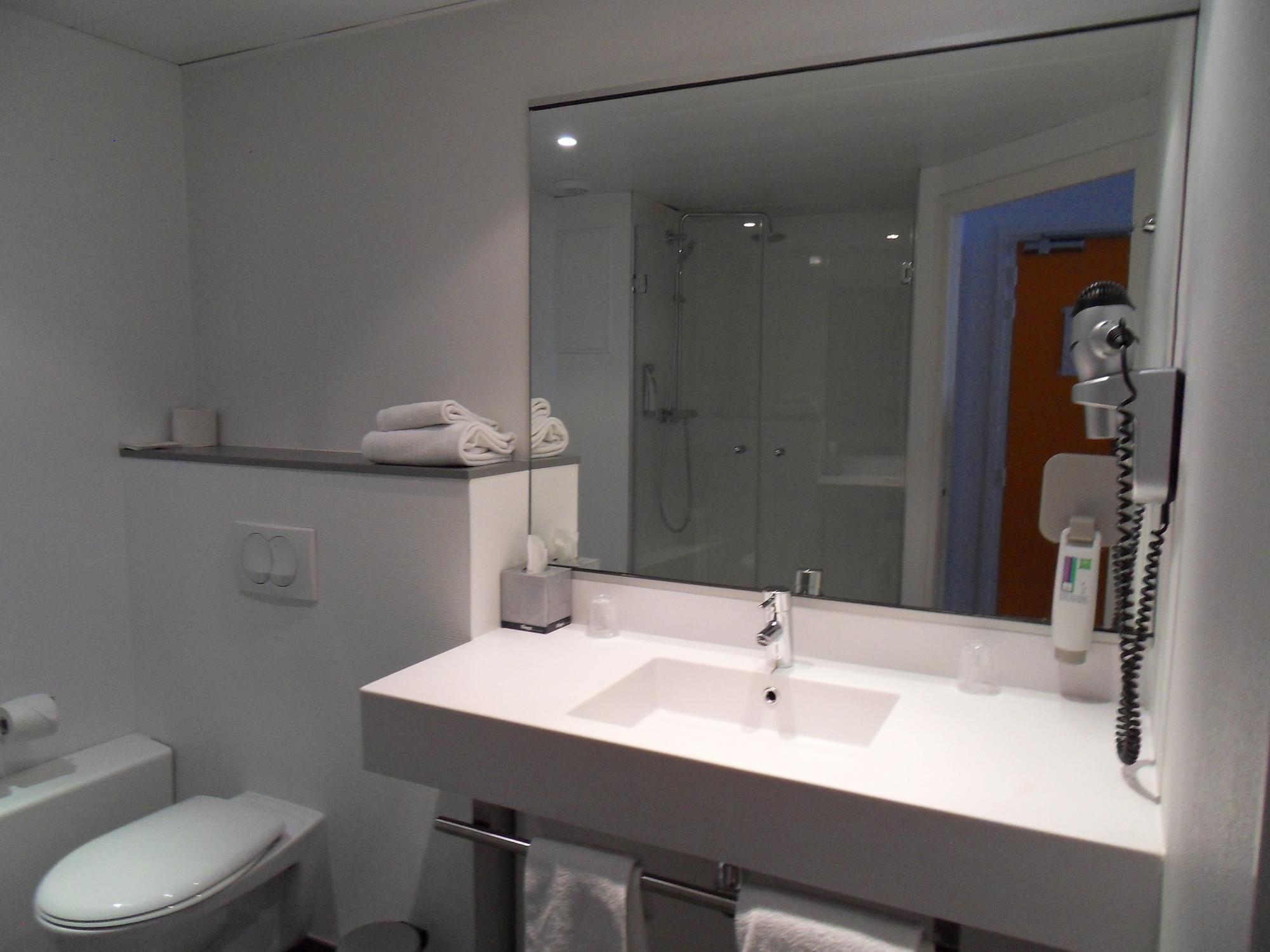 Hotel Ibis Styles Grenoble Centre Gare Exterior foto